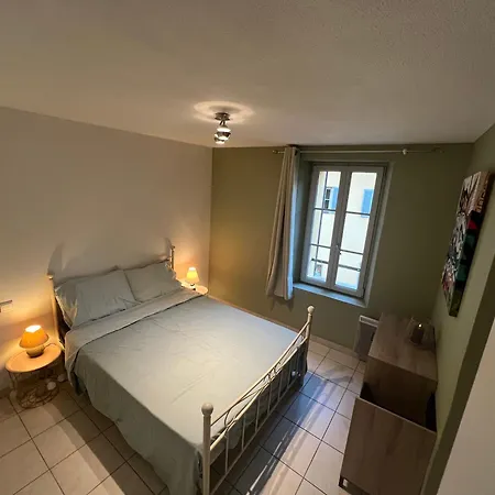 3 Pieces, A Pied Et Equipe, Avec Balcon Et Machines A Laver, Parking Offert Et Bus Direct Aeroport De Apartment Grasse
