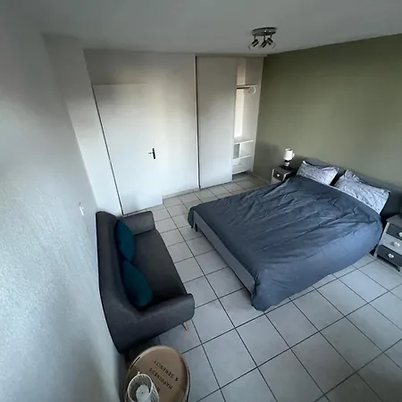 3 Pieces, A Pied Et Equipe, Avec Balcon Et Machines A Laver, Parking Offert Et Bus Direct Aeroport De Apartment Grasse