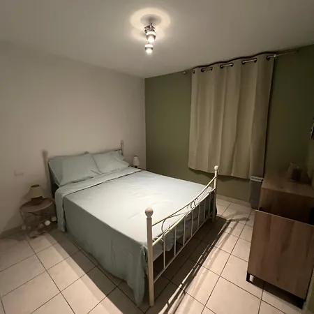 3 Pieces, A Pied Et Equipe, Avec Balcon Et Machines A Laver, Parking Offert Et Bus Direct Aeroport De Apartment Grasse